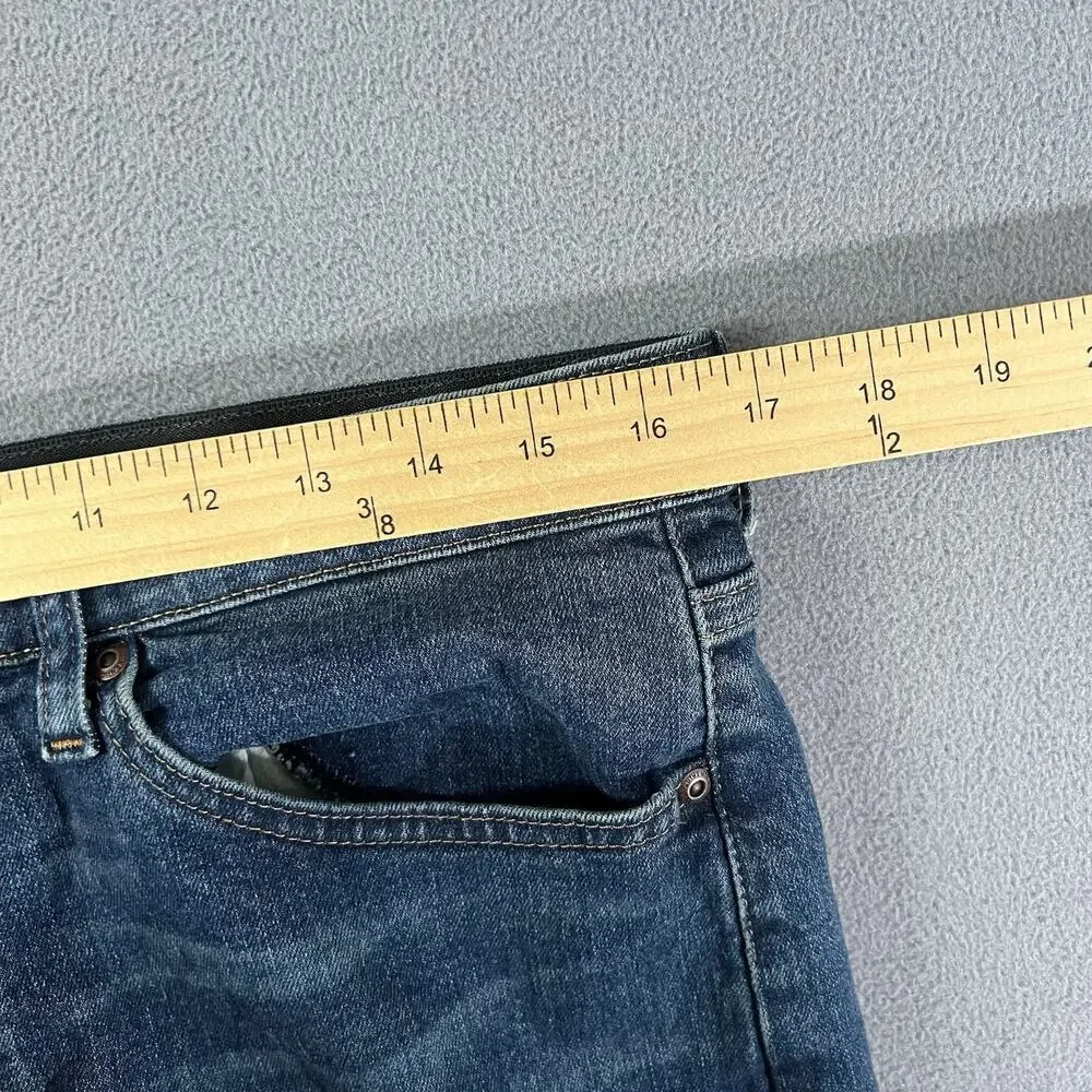 Wrangler Jeans Mens 33X30 Blue Flex Waist Straight Leg Denim Workwear